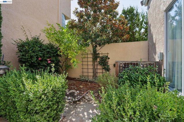 231 Majorca Dr, San Ramon, CA 94582