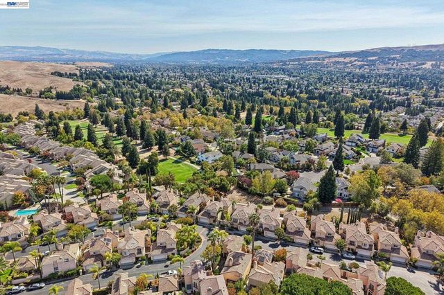 231 Majorca Dr, San Ramon, CA 94582