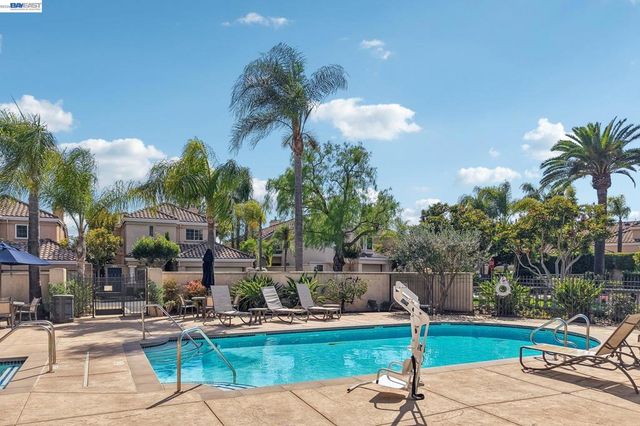 231 Majorca Dr, San Ramon, CA 94582