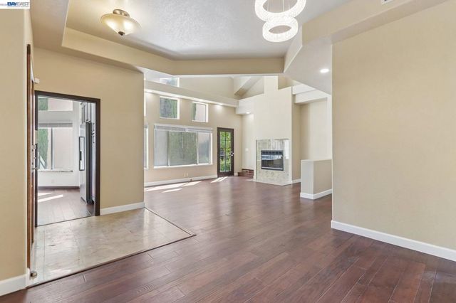 231 Majorca Dr, San Ramon, CA 94582