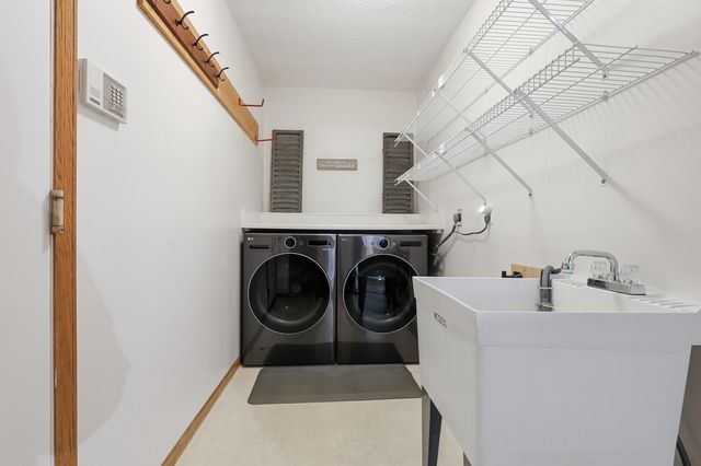 12215 County Road 11, Burnsville, MN 55337