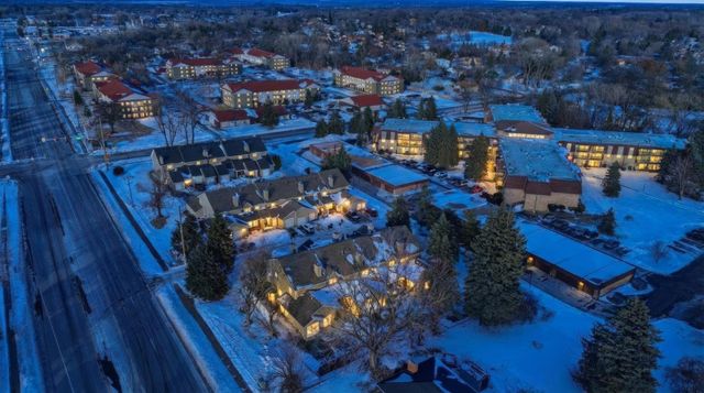 12215 County Road 11, Burnsville, MN 55337