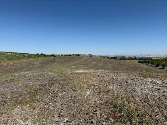 1640 Valley Quail, Paso Robles, CA 93446