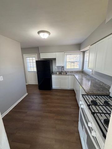 127 Chantilly Street, Lexington, KY 40504