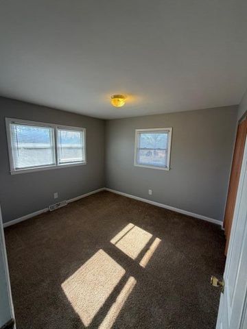 127 Chantilly Street, Lexington, KY 40504