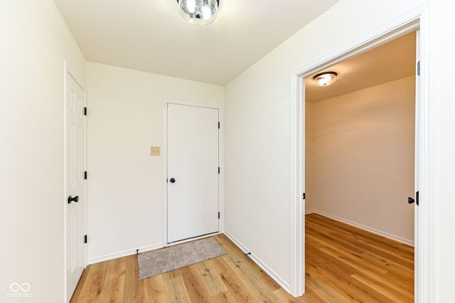 10927 Mansfield Way, Ingalls, IN 46048
