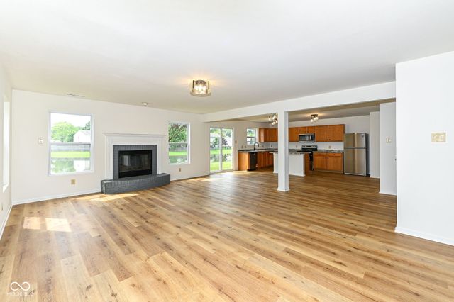 10927 Mansfield Way, Ingalls, IN 46048