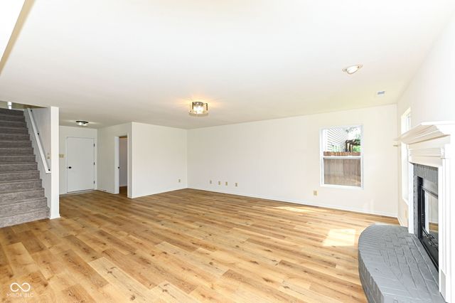 10927 Mansfield Way, Ingalls, IN 46048