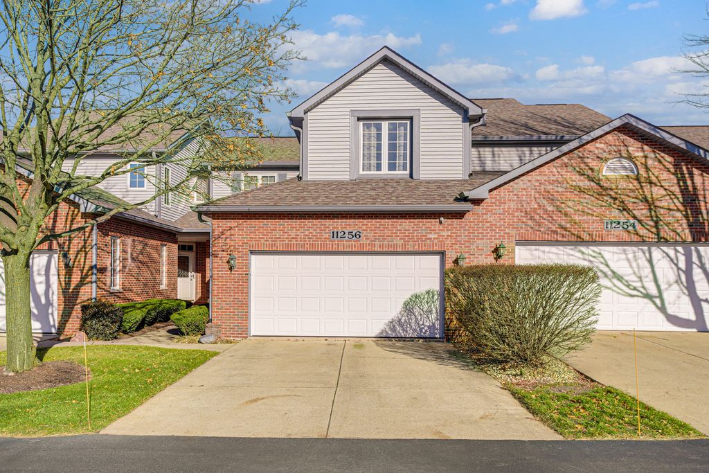 11256 Endicott Court, Orland Park, IL 60467