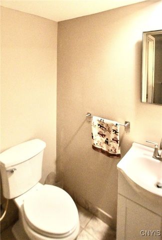 4964 Blacksmith, Clay, NY 13088