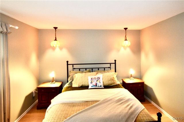 4964 Blacksmith, Clay, NY 13088