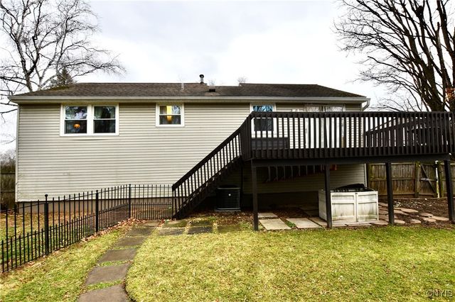 4964 Blacksmith, Clay, NY 13088