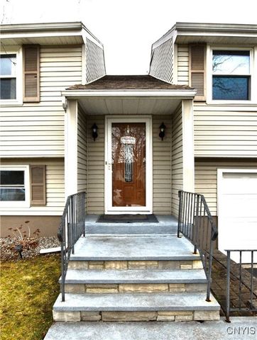 4964 Blacksmith, Clay, NY 13088