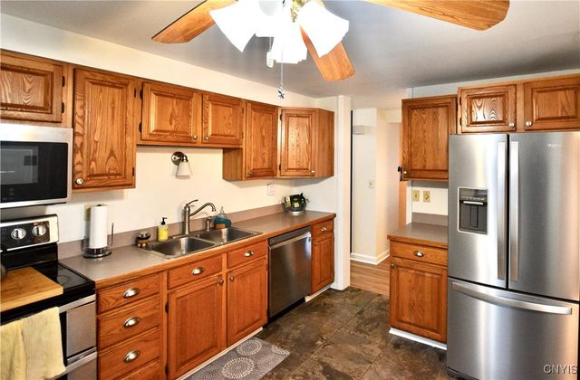 4964 Blacksmith, Clay, NY 13088