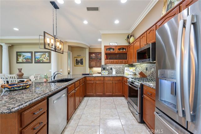 9080 Larkspur Drive, Corona, CA 92883