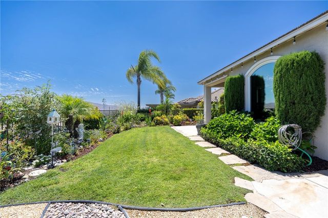 9080 Larkspur Drive, Corona, CA 92883