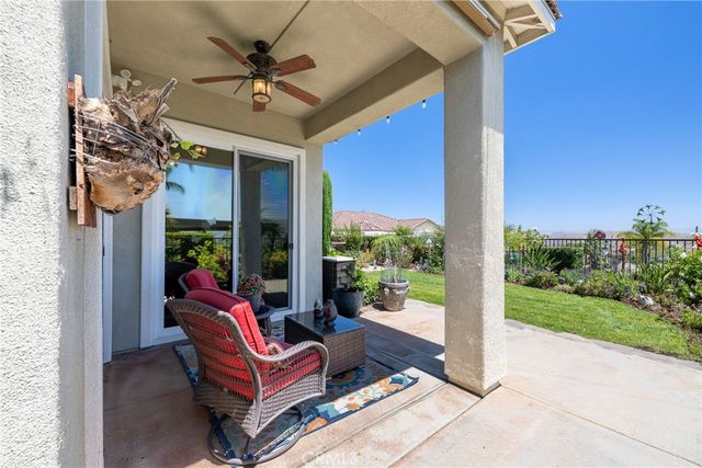 9080 Larkspur Drive, Corona, CA 92883