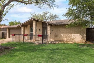 3717 Canary Drive, Irving, TX 75062