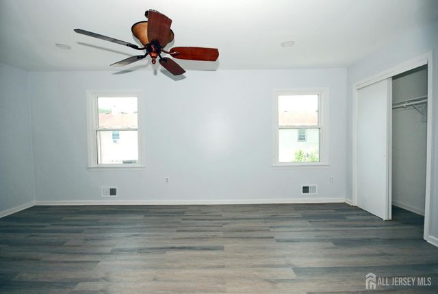 13 Tiger Lilly Court, Sayreville, NJ 08872