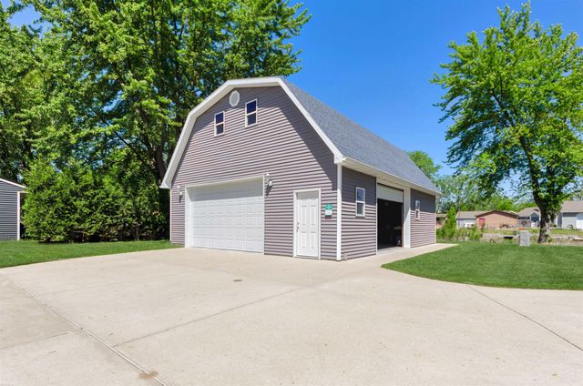 5397 Grouse Court, Billings Twp, MI 48612