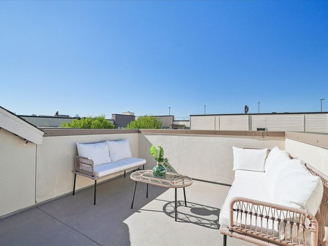 3222 Wycliff Avenue, Dallas, TX 75219