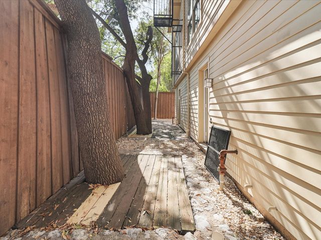 3222 Wycliff Avenue, Dallas, TX 75219