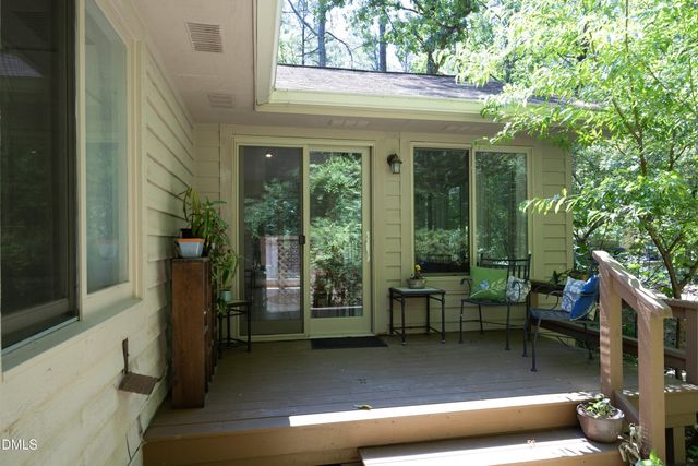 9407 Coachway, Chapel Hill, NC 27516