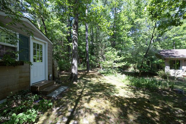 9407 Coachway, Chapel Hill, NC 27516