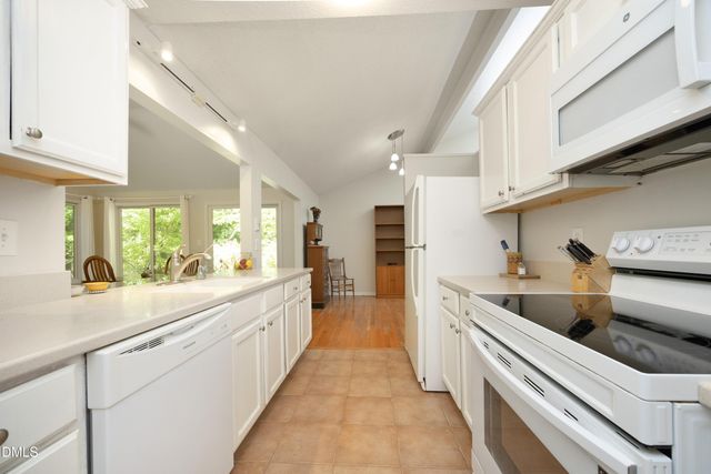 9407 Coachway, Chapel Hill, NC 27516
