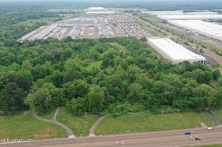 5427 N Highway 305, Olive Branch, MS 38654
