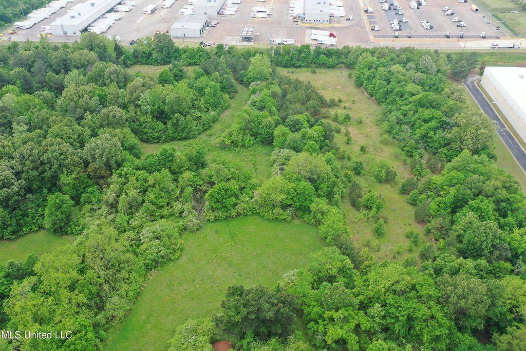 5427 N Highway 305, Olive Branch, MS 38654 — photo 4