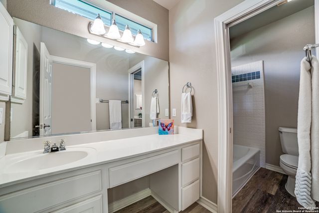 29435 Fairway Bluff, Boerne, TX 78015