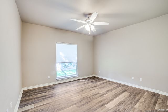 29435 Fairway Bluff, Boerne, TX 78015