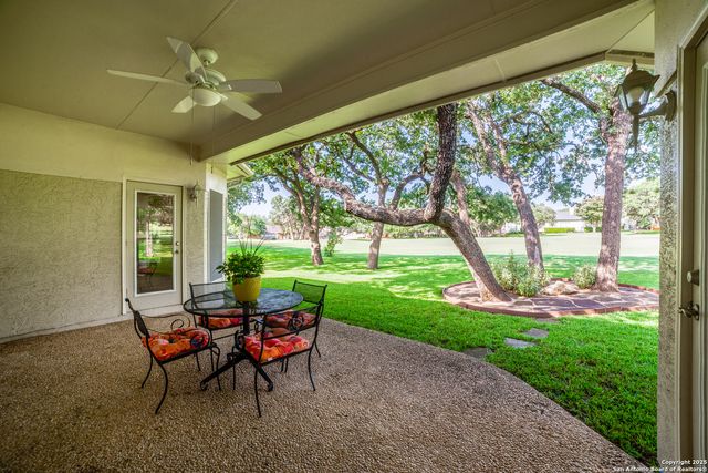 29435 Fairway Bluff, Boerne, TX 78015