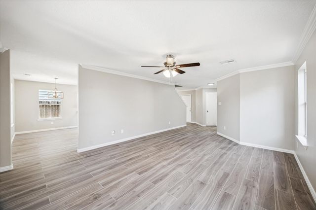 1406 Rising Springs Lane, Houston, TX 77073