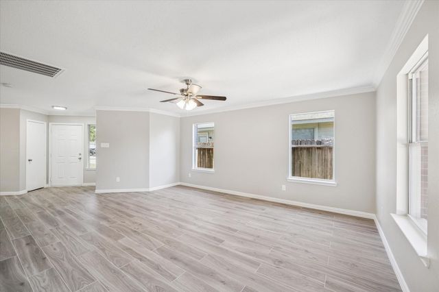 1406 Rising Springs Lane, Houston, TX 77073