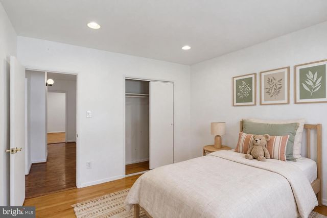 2313 HARCROFT RD, Lutherville Timonium, MD 21093