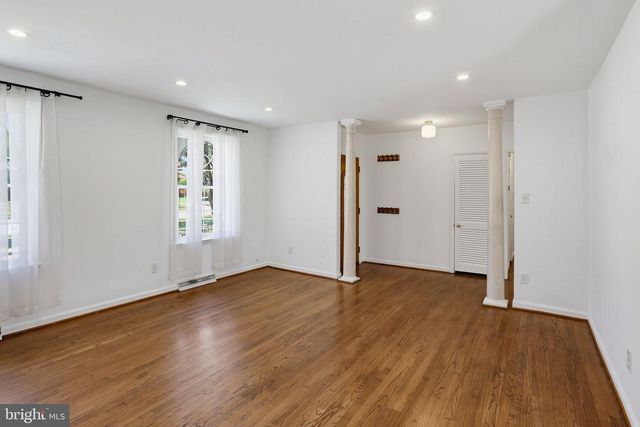 2313 HARCROFT RD, Lutherville Timonium, MD 21093