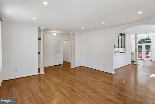 2313 HARCROFT RD, Lutherville Timonium, MD 21093