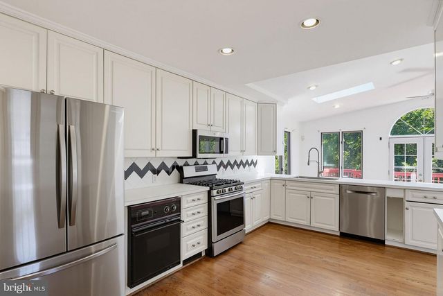 2313 HARCROFT RD, Lutherville Timonium, MD 21093