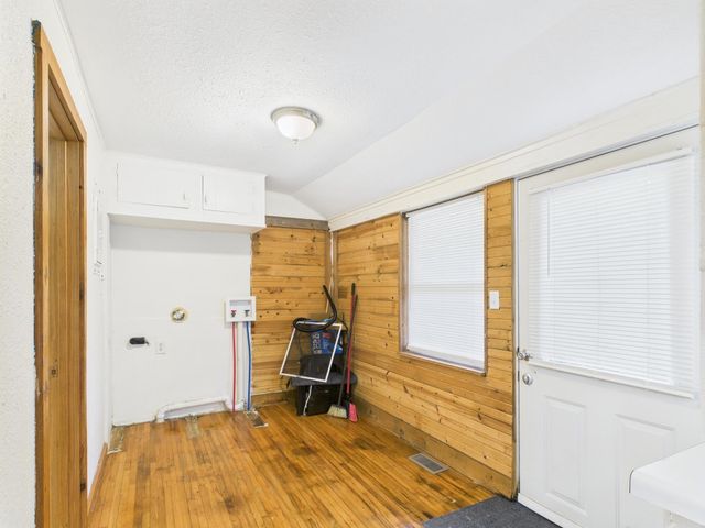 720 Second St., Cabool, MO 65689