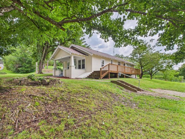 720 Second St., Cabool, MO 65689