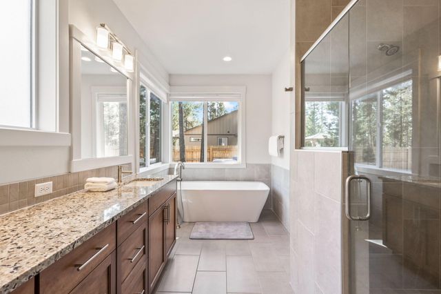 17138 Downey Road, Bend, OR 97707