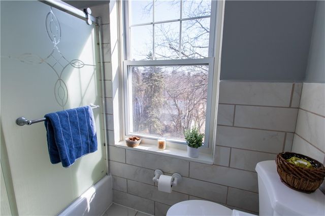 55 Overbrook Rd, Penn Hills, PA 15235