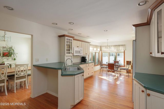 104 Hailey Court, Manchester, NJ 08759