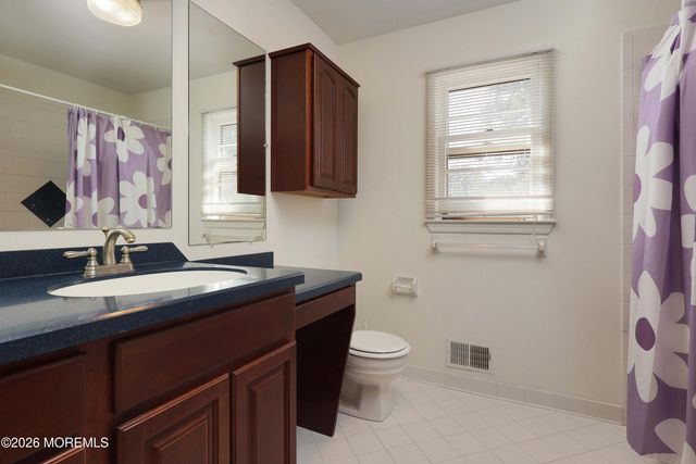 104 Hailey Court, Manchester, NJ 08759