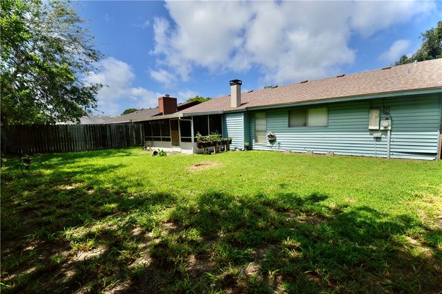 965 Raven St, Corpus Christi, TX 78418
