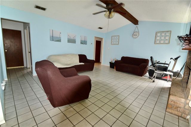 965 Raven St, Corpus Christi, TX 78418