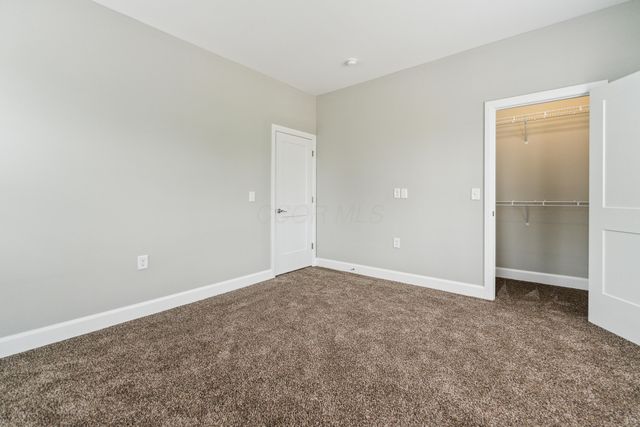 642 Sullivant Avenue, 642 642, Columbus, OH 43215