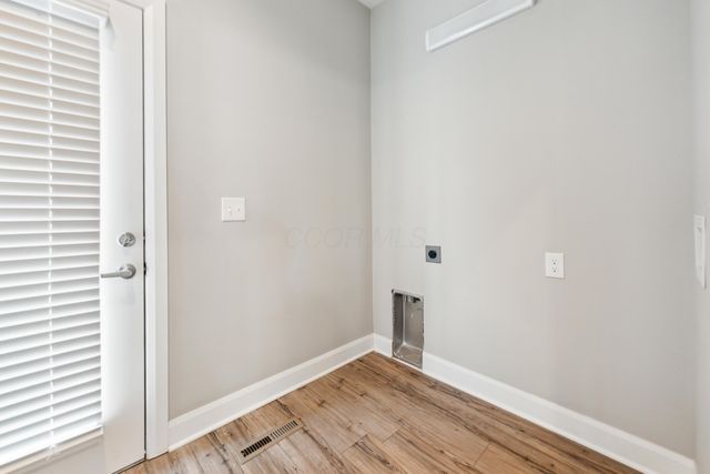 642 Sullivant Avenue, 642 642, Columbus, OH 43215